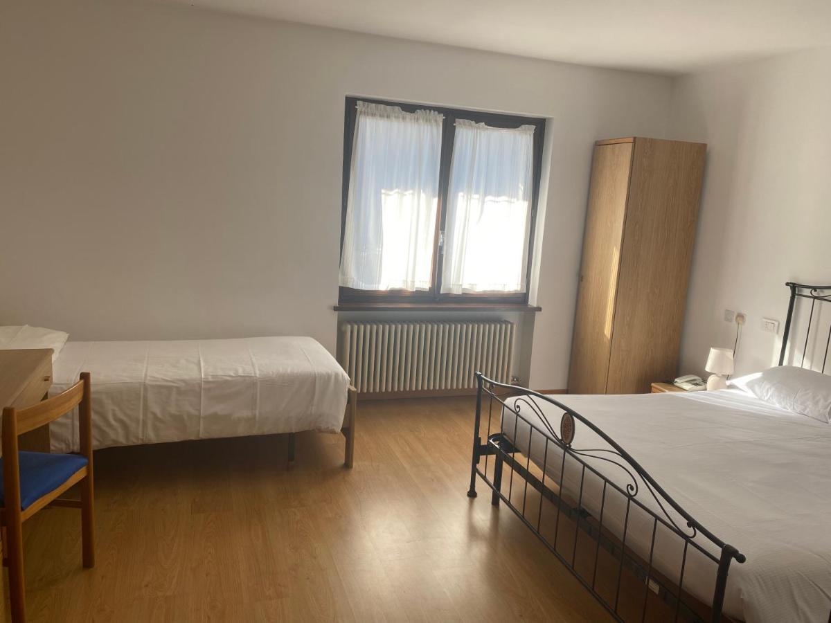 Albergo La Perla Craveggia Exterior photo