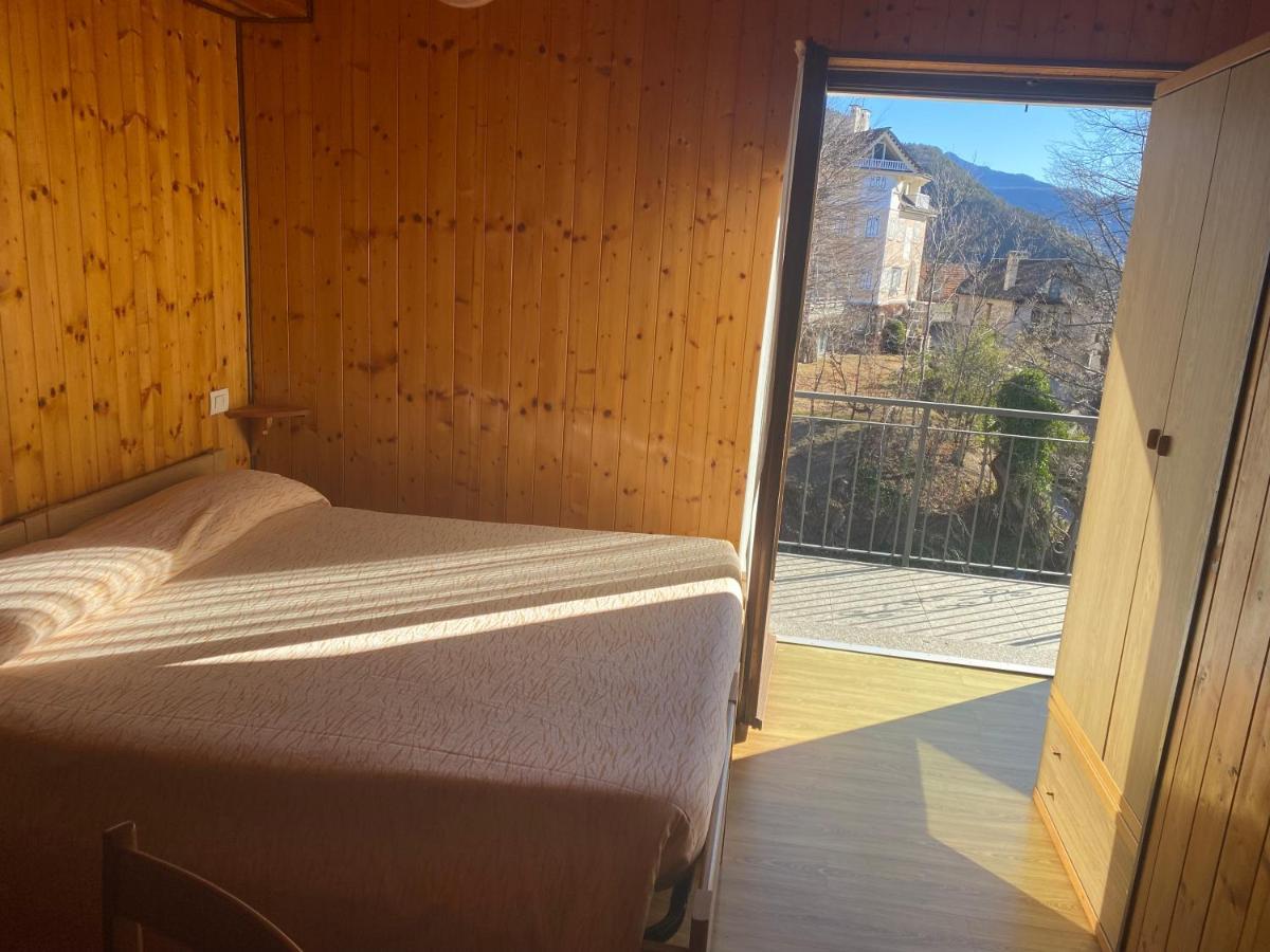 Albergo La Perla Craveggia Exterior photo
